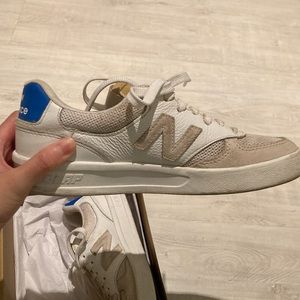 New Balance Unisex CT300 Court Sneaker